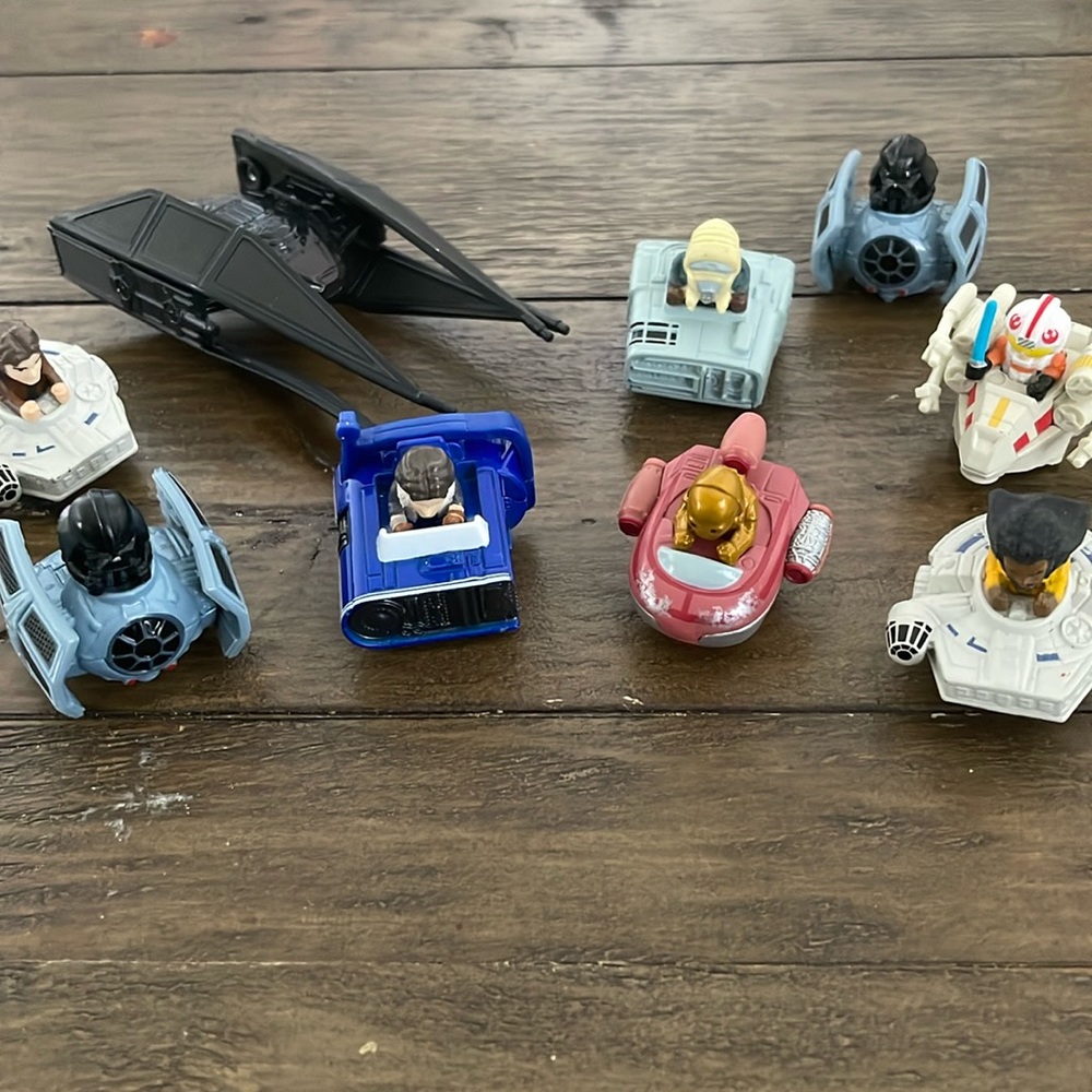 Hot wheels Star Wars Battle Rollers Lot